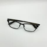 DUN（ドゥアン）6002 col.4｜スマートなデザインと優れた掛け心地を両立したビジネスモデル